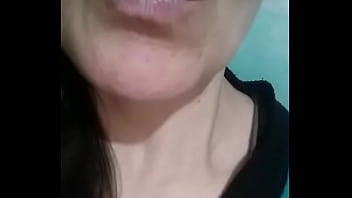Sexy Reife devote Frau, die gefickt werden will