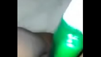 Ebony mature pussy solo