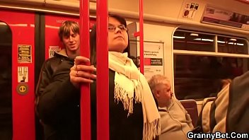 Chất béo trưởng thành âm hộ lan rộng gifs